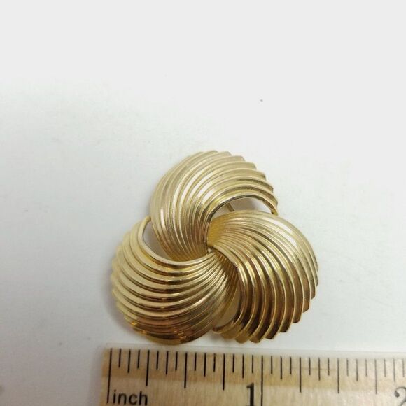 Vintage Gold Tone Spiral Fan Shape Brooch, Retro Unisex Style Design, Estate - Picture 4 of 6